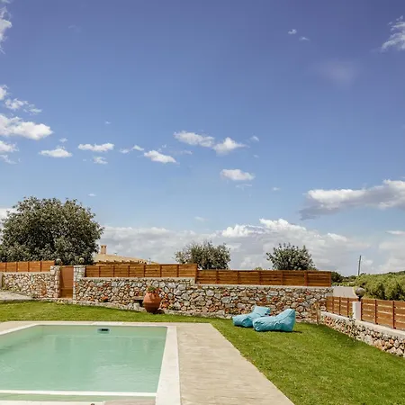 Unique, Stonebuilt, Rural With Private Pools! * Melidhónion