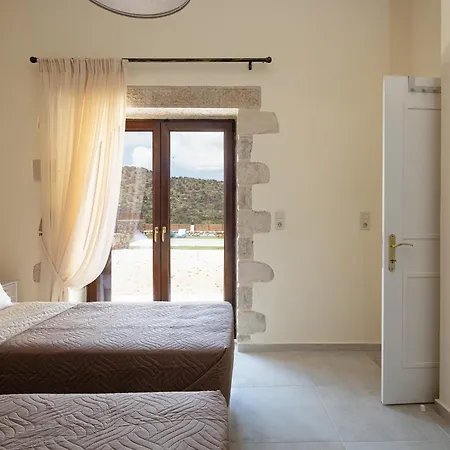 Unique, Stonebuilt, Rural With Private Pools! Melidhónion