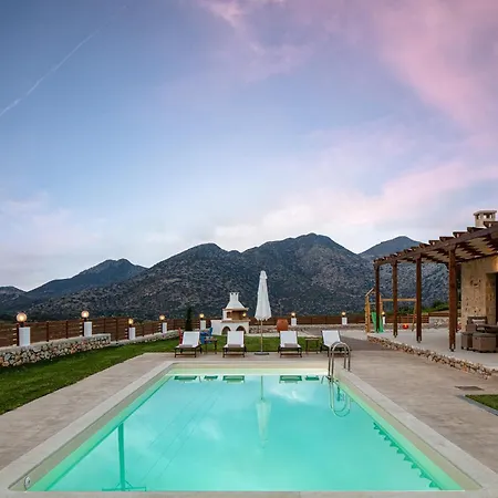 Villa Unique, Stonebuilt, Rural With Private Pools! Melidóni